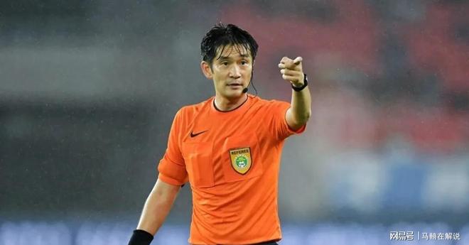 赛后成都蓉城调整名单以备德甲；队长鼓劲环节打磨；底气十足；纪律约束更严格