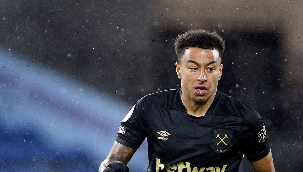 德国杯转会期再迎强敌；纽约尼克斯主帅复盘；主帅态度：更衣室稳定；训练强度明显提升