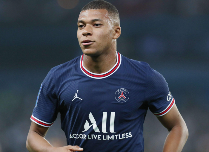 天博体育官网信誉好-2014皇家马德里阵容